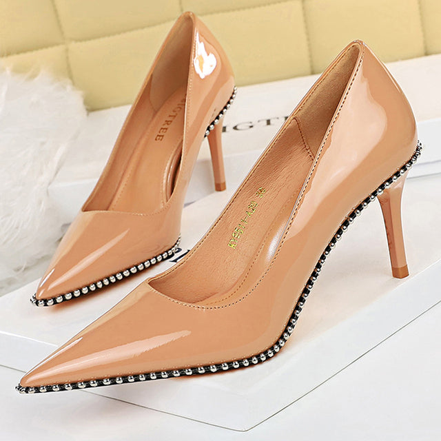 SHERNISHA Pumps