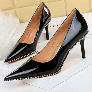 SHERNISHA Pumps