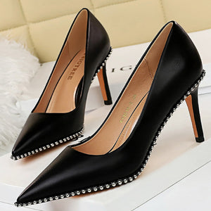 SHERNISHA Pumps